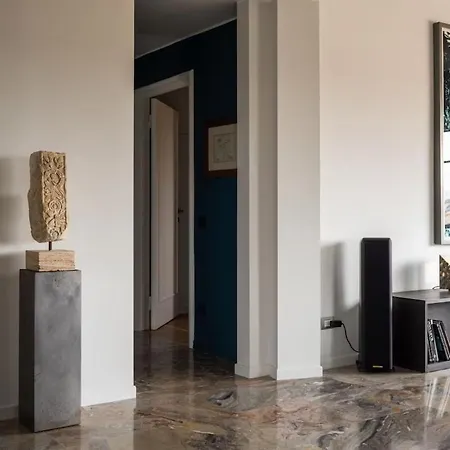 Duomo Perfume Apartman